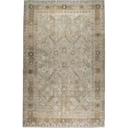 Oversize Pale Persian Tabriz Rug circa 1900 No. 10203