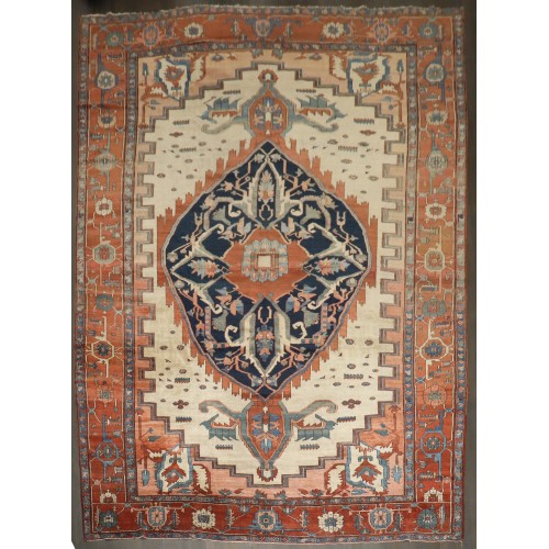 19th Century Ivory Ground Persian Serapi Rug No. 10926
