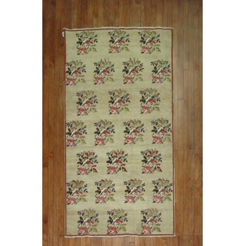 Floral Konya Pile Rug No. 27834