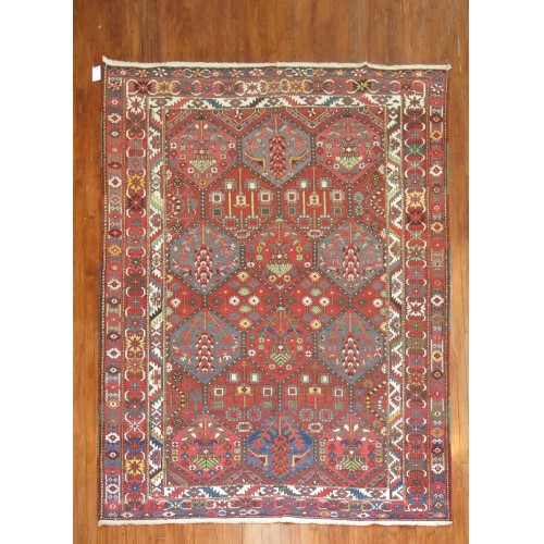 Antique Baktiari Rug No. 30078