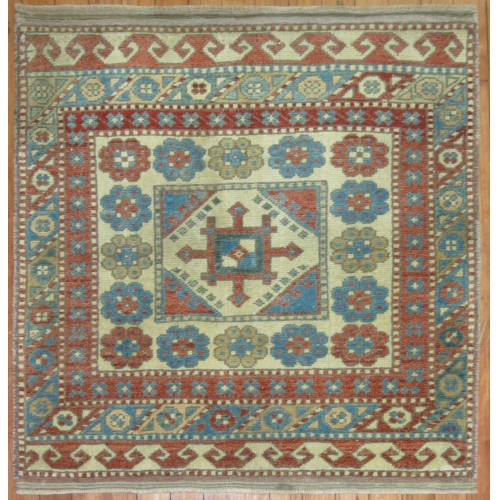 Turkish Bergama Rug No. 30472