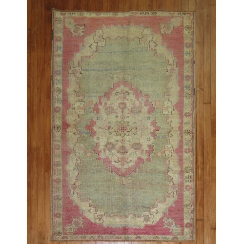 Antique Ghiordes Rug No. 30528