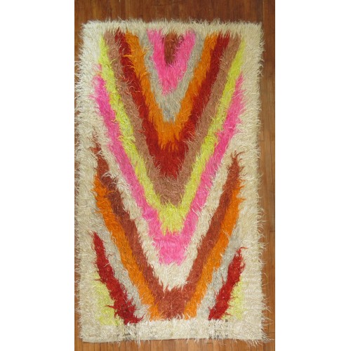 Wild Turkish Tulu Shag Niche Rug No. 30682