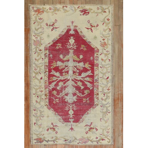 Late 19th CenturyTurkish Ghiordes Rug No. 8216