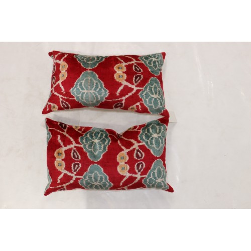 Pair of Red Ikats Pillows No. i141