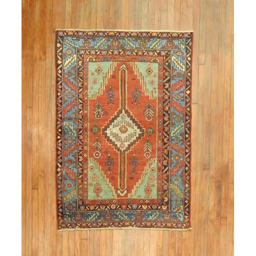 Tribal Antique Persian Heriz Rug No. j1257