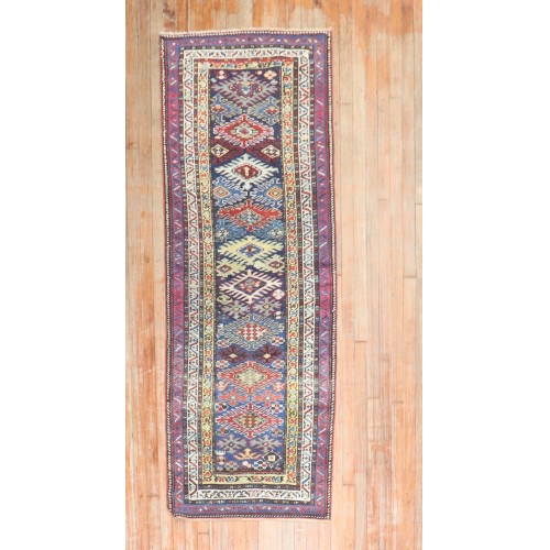 Geometric Short Caucasian Runner No. j3062