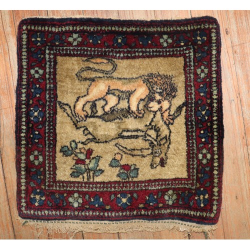 Persian Isfahan Animal Rug No. j3447