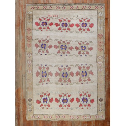 Vintage Turkish Floral Kars No. j3514