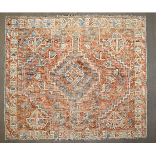 Persian Shiraz Small Square Rug No. j4596