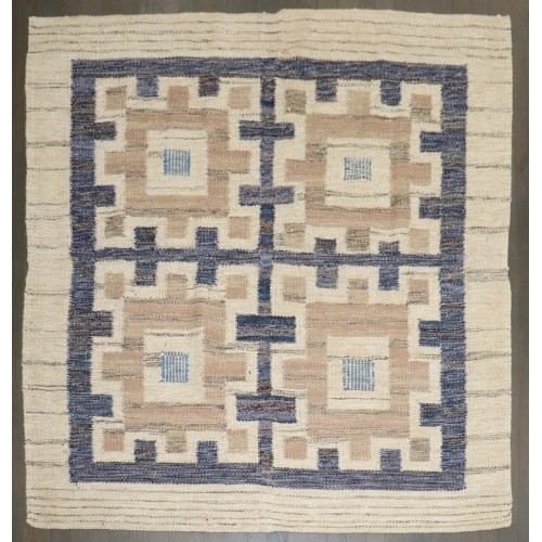 Scandinavian Square  No. j5060