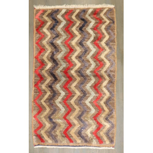 Mid Century Modern Minimalist Turkish Zig Zag Tulu Shag Rug No. j5310