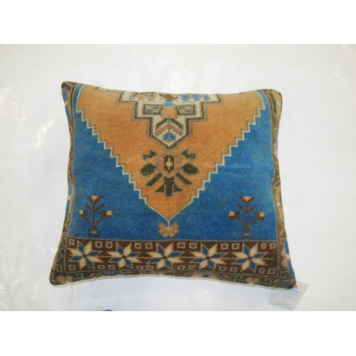 Turkish Rug Pillow No. p2557