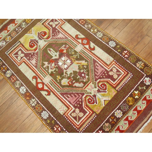 Ghiordes Scatter Rug No. r1353