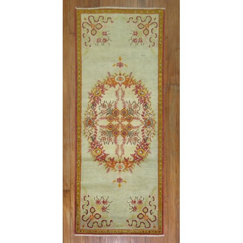 Antique Oushak Rug No. r1743