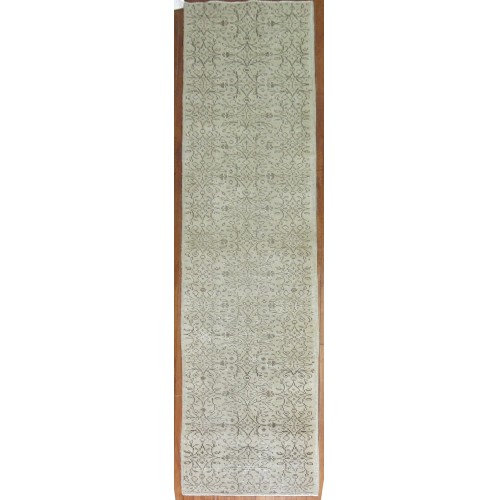 Neutral Turkish Konya Runner No. r4161