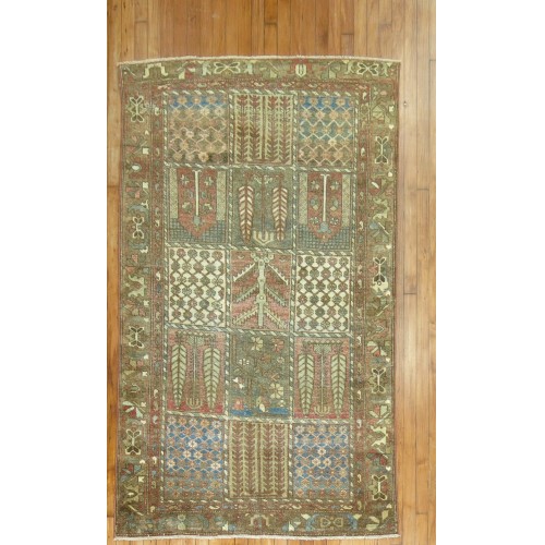 Garden Persian Bakhtiari Rug No. r4288