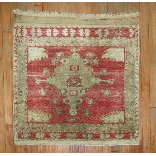 Antique Turkish Sivas Rug No. r4904