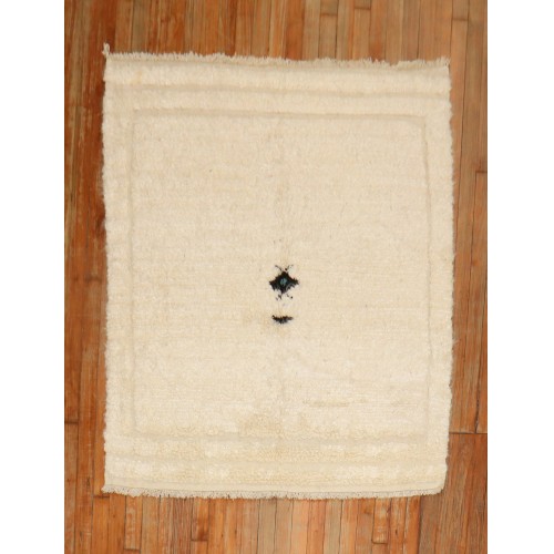 Vintage Mohair Rug No. r5738