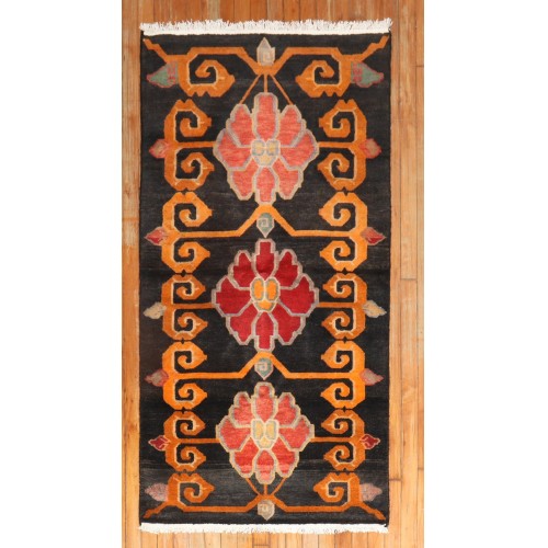 Floral Vintage Tibetan Rug No. r5909