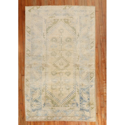 Konya Turkish Accent Rug No. r5935