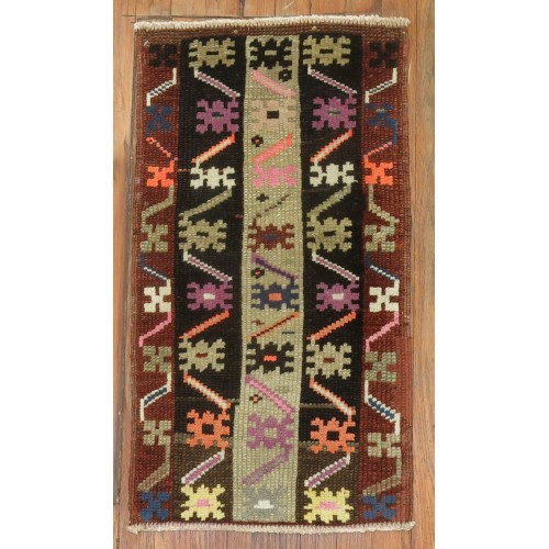 Turkish Konya Rug No. y1673