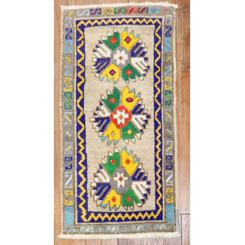 Quirky Turkish Mat Rug No. y1919